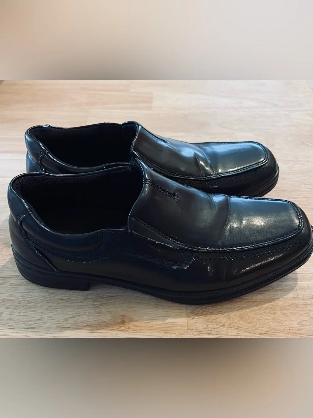 Deer Stags Boys Black Slip-On Dress Shoes Size 5M Square toe